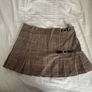 brandy melville plaid skirt